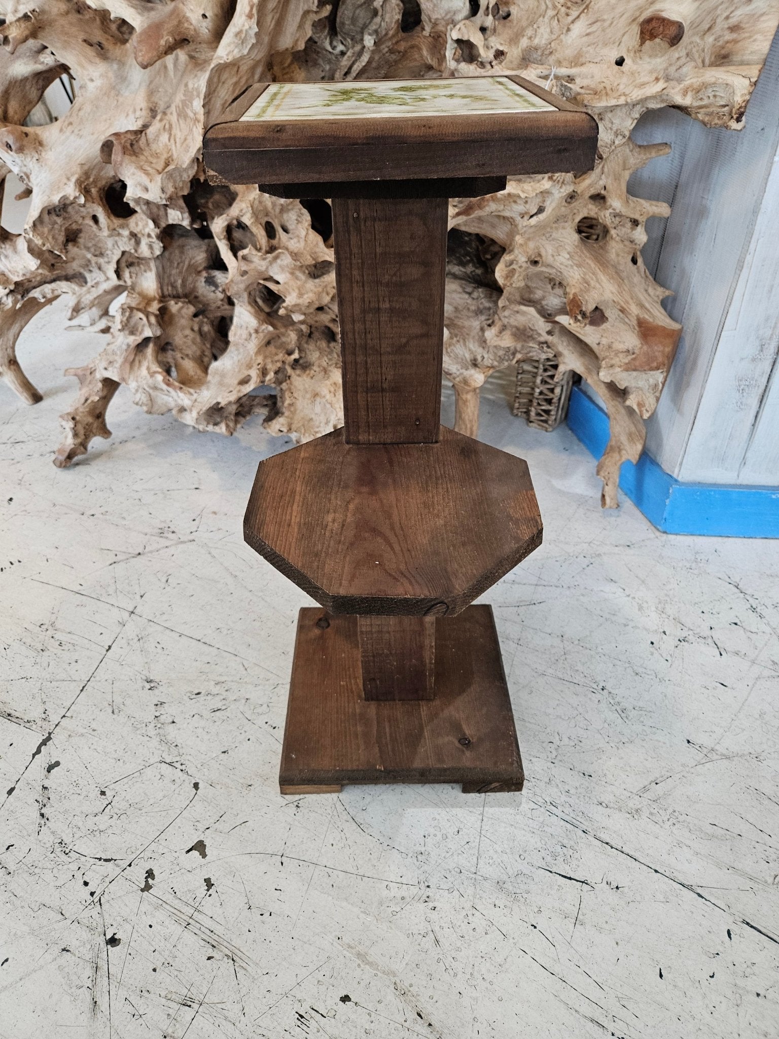 Vintage Wooden Plant Stand with Ceramic Tile Top – 27.5" x 17.5" x 9.5